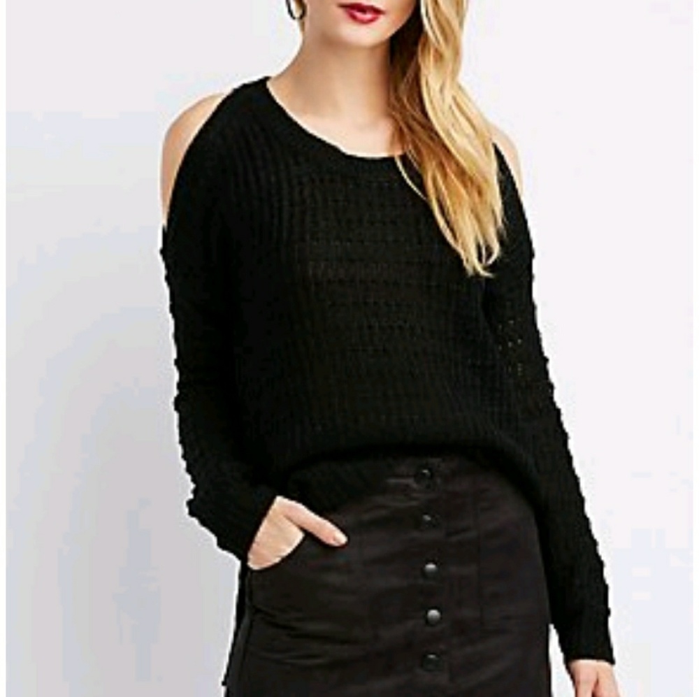 Hi-Lo cold shoulder sweater